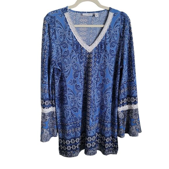 Susan Graver Liquid Knit Tunic Top Womens Medium Blue Bell Sleeve Lace Trim Boho - Picture 1 of 11
